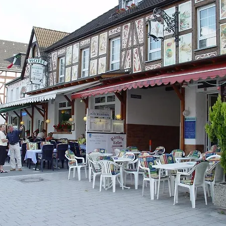 Vater Rhein 3*